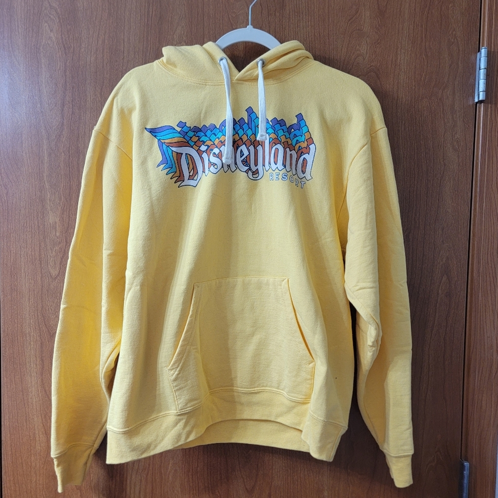 BOGO Disney Disneyland Resort Yellow Hoodie Retro Rainbow Logo Size Medium